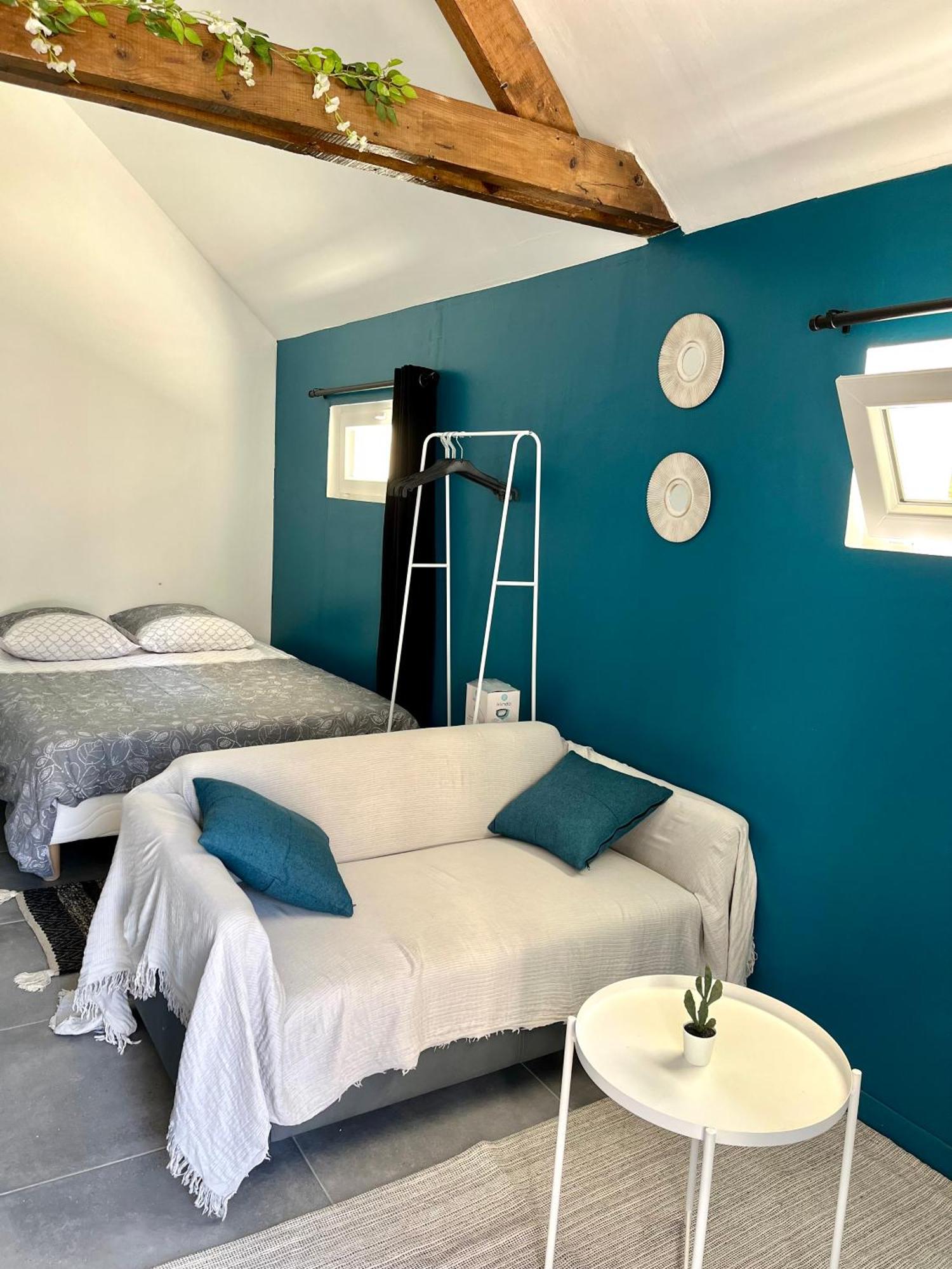 Studio Avec Grand Jardin + Parking Seraincourt Экстерьер фото